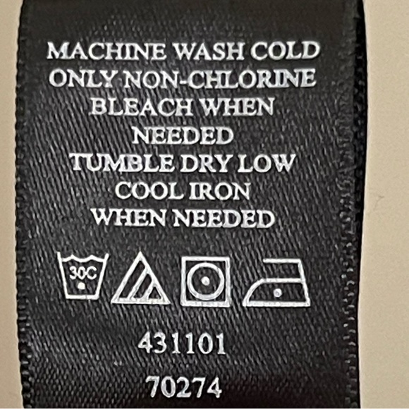 ANN TAYLOR Petite Devin Fit Tulip Shorts - Picture 5 of 8